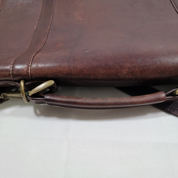 LE DONNE COLOMBIAN LEATHER FLAP SHOULDER BAGBUSINESSTRAVEL BRIEFCASE. Lap Top - Picture 9 of 10